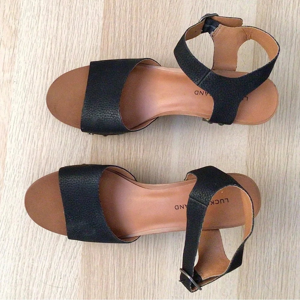 Lucky Brand Hashti Platform Sandals